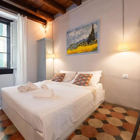 F1 - Santa Croce One Bedroom Apartment For Couples Флоренция Экстерьер фото