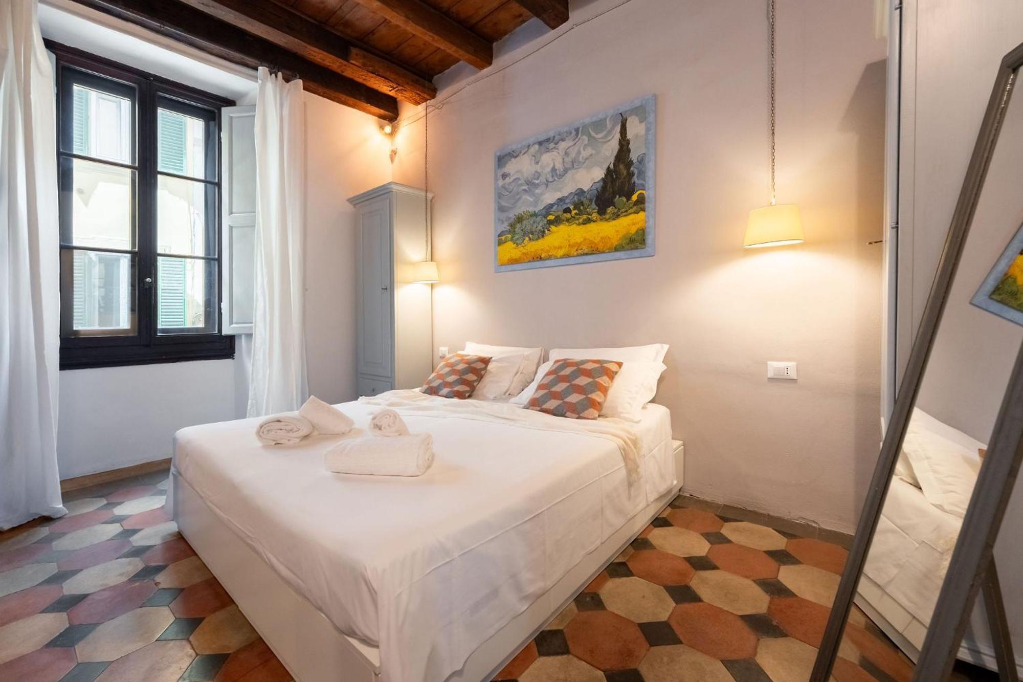 F1 - Santa Croce One Bedroom Apartment For Couples Флоренция Экстерьер фото